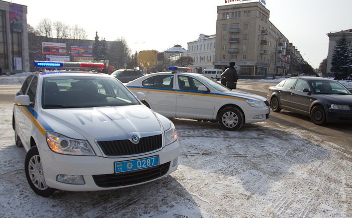 полицейское авто Украина
